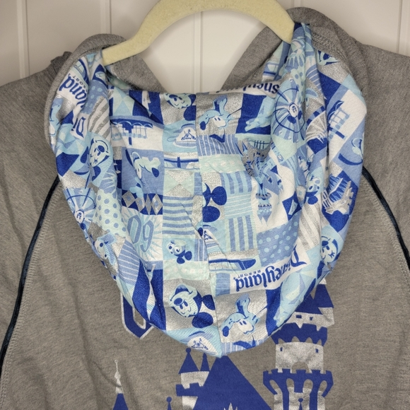 Disneyland 60th Anniversary Zip-up Sweater, Women's Large, Gray - Picture 6 of 6